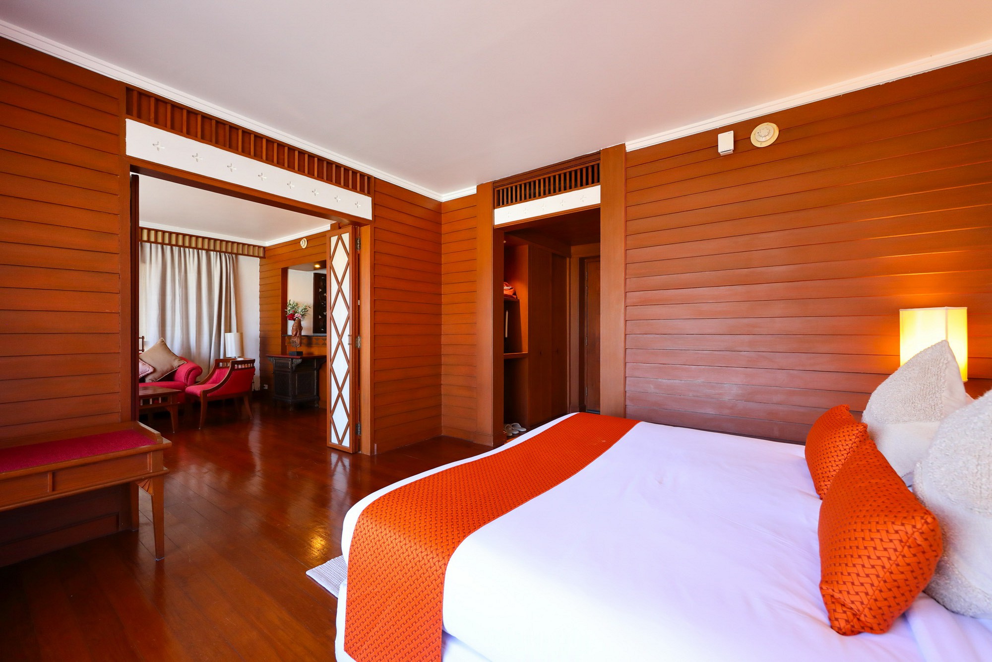 Suite Room